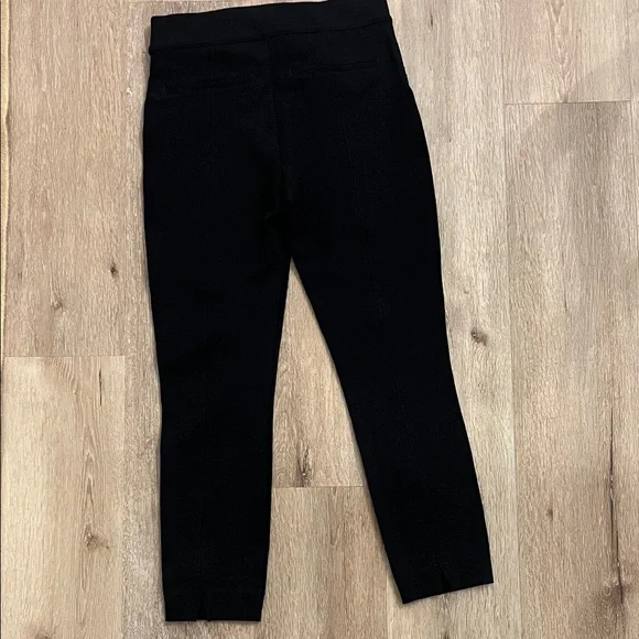 SPANX Classic Black Cropped Pants - Picture 3 of 7